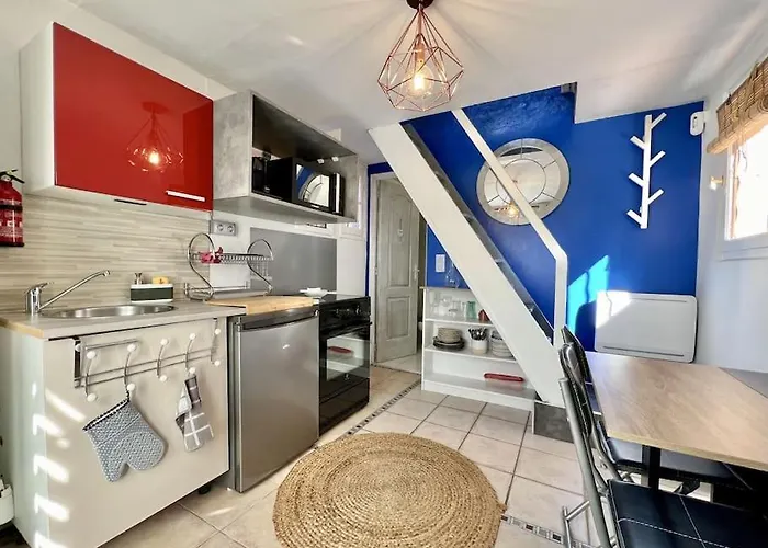 Duplex Proche Gare Commerce דירה